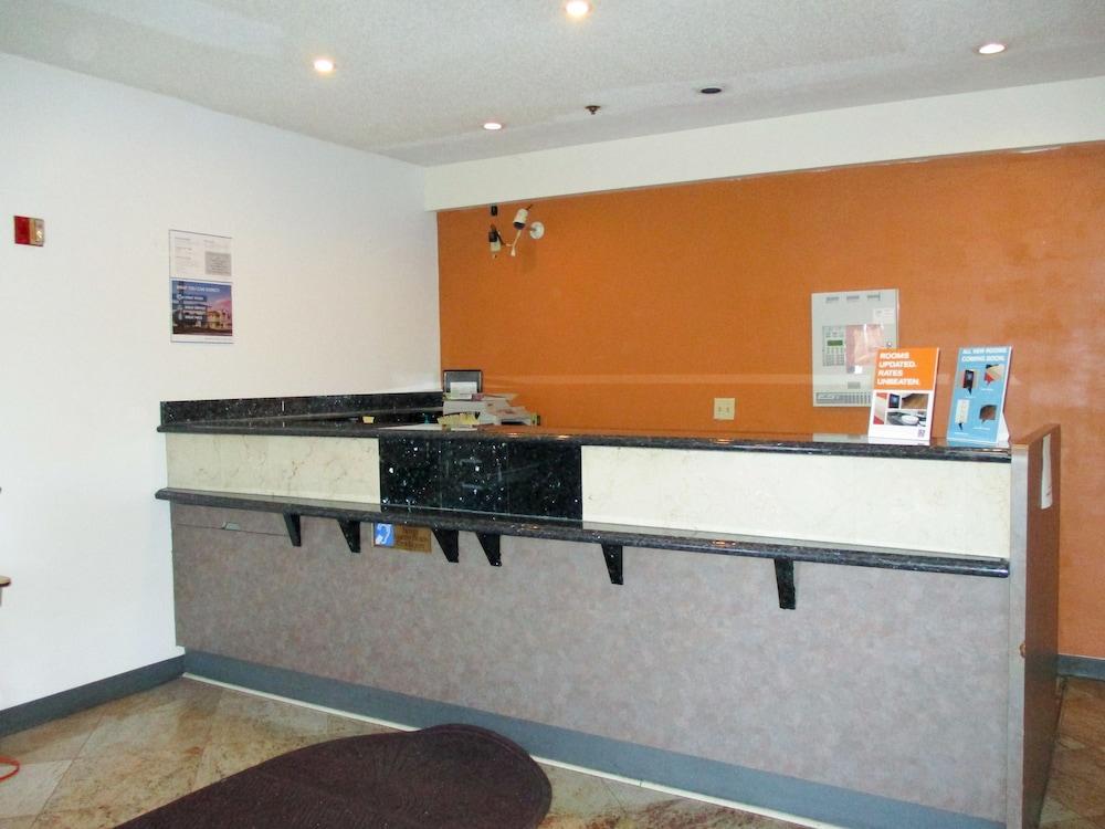 Suburban Studios Lavale - Cumberland La Vale Exterior photo