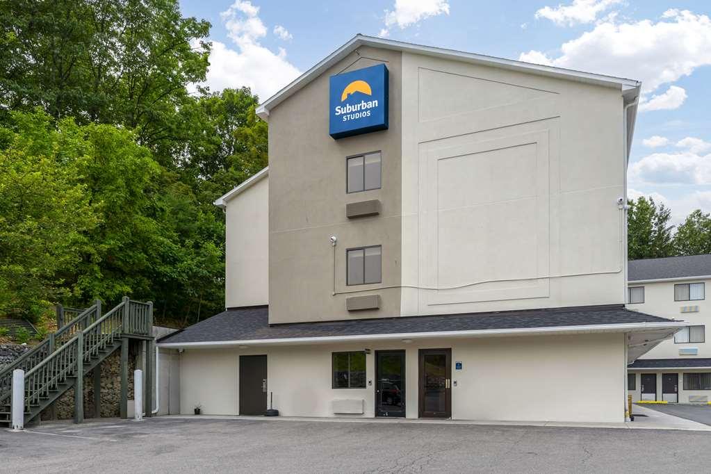 Suburban Studios Lavale - Cumberland La Vale Exterior photo